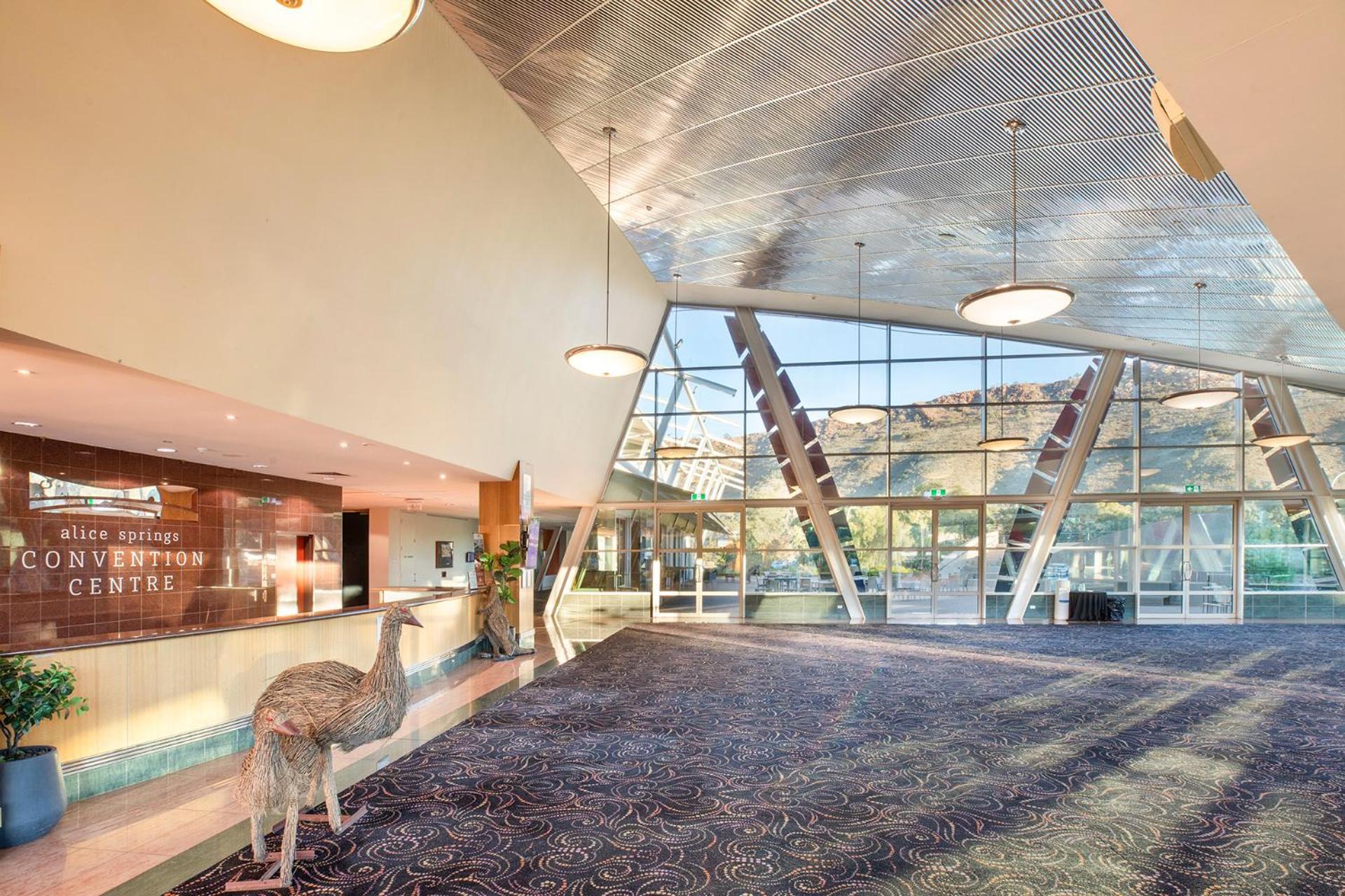 Crowne Plaza Alice Springs Lasseters By Ihg Εξωτερικό φωτογραφία